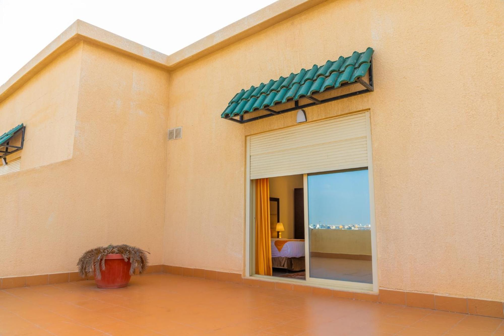 Suite 777 Yidda Exterior foto