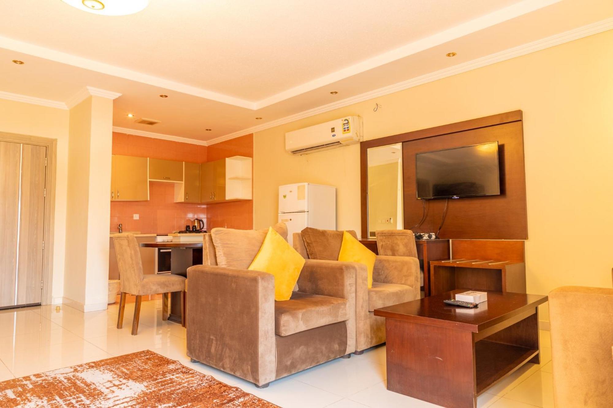 Suite 777 Yidda Exterior foto